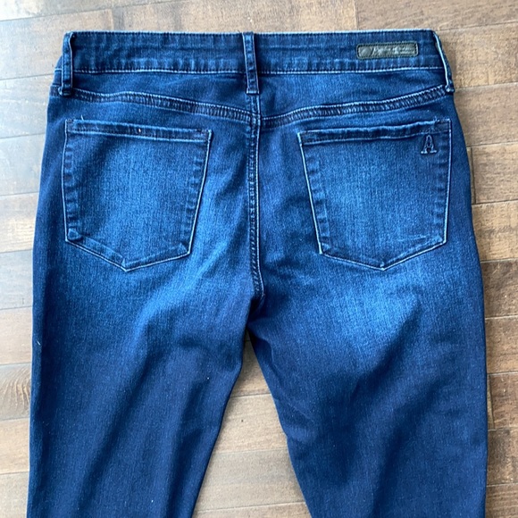 Articles of Society Dark Blue Carly Cut Off Hem Skinny Jeans Size 26 - Picture 8 of 12